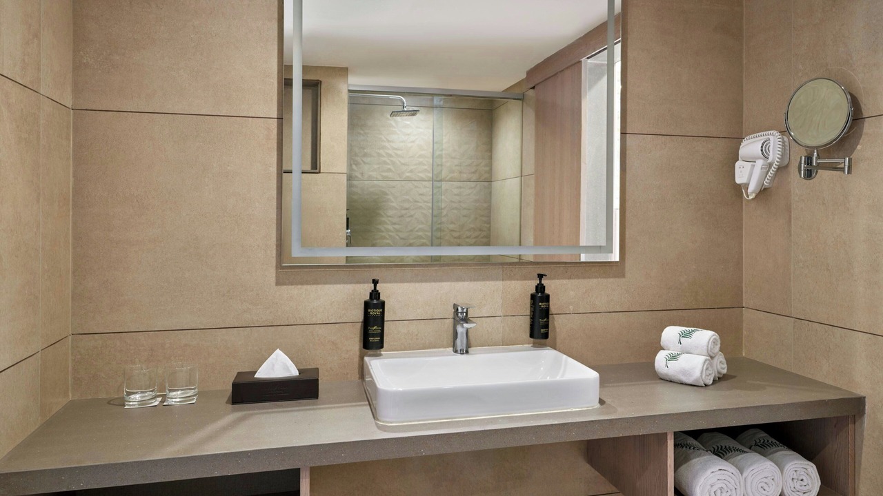 Photo of Bathroom in Ellis Bridge