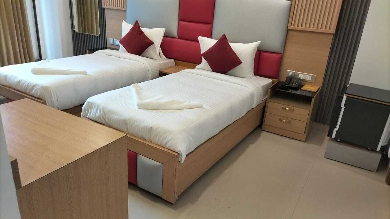 Photo of Bedroom in DLF Phase 3