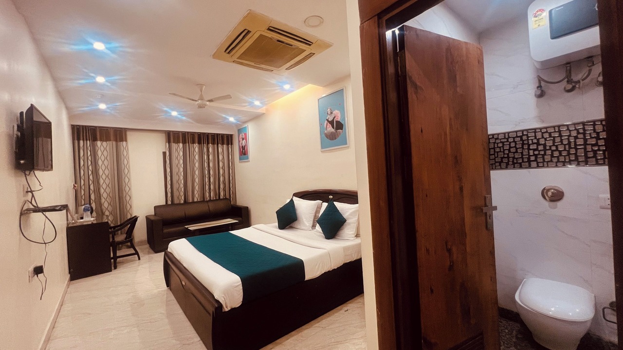 Photo of Bedroom in Wazirpur