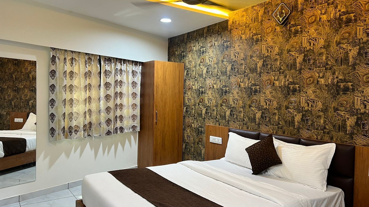 Photo of Bedroom in Gandhinagar