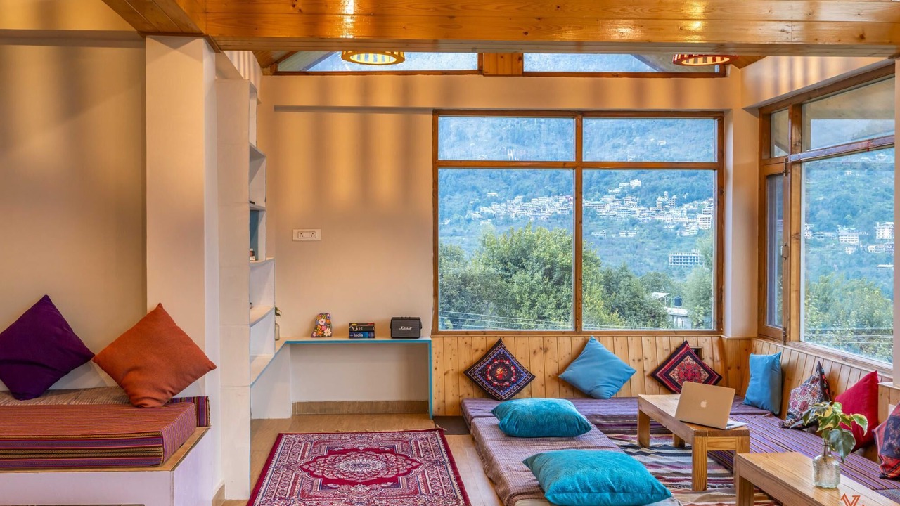 Photo of Others in Old Manali