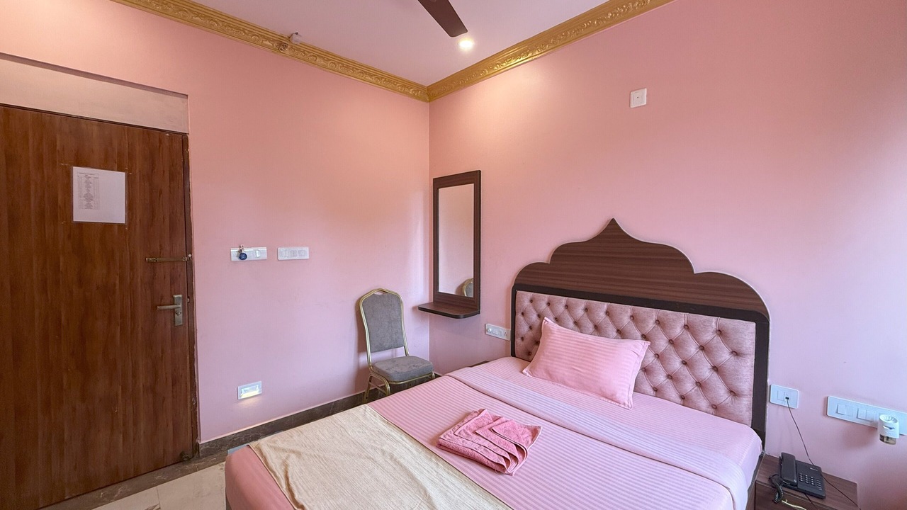 Photo of Bedroom in Paralakhemundi