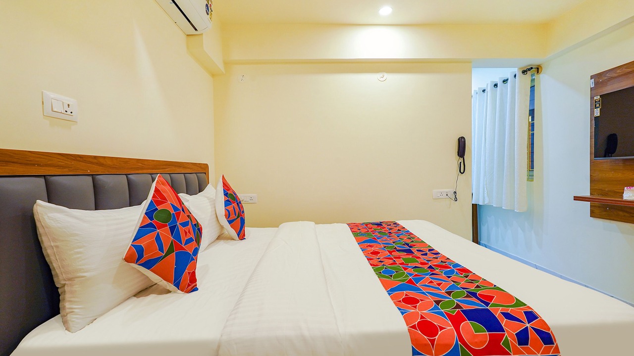 Photo of Bedroom in S R Layout