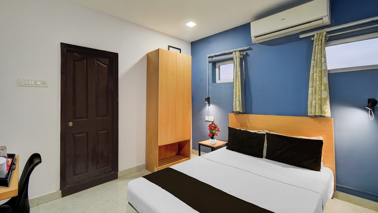 Photo of Bedroom in Begumpet