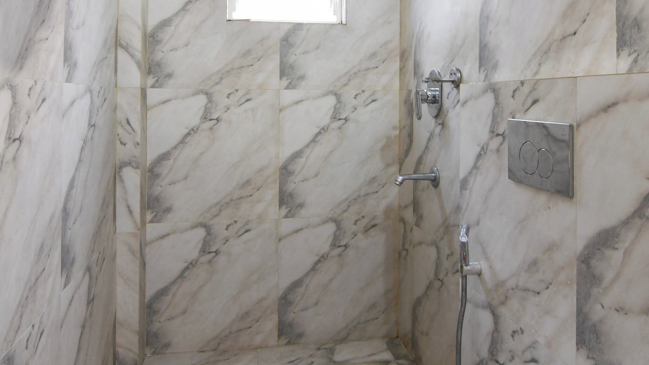 Photo of Bathroom in Tada