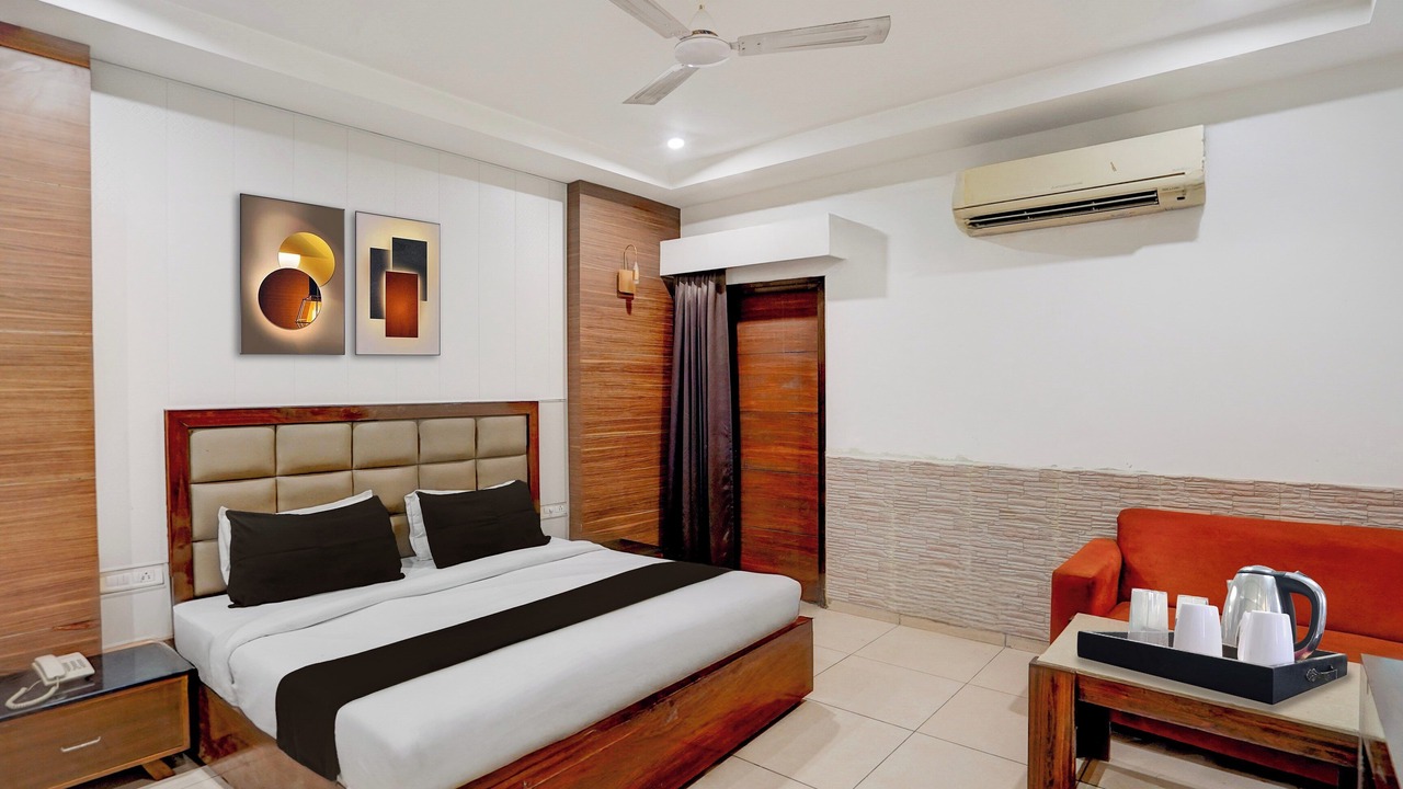 Photo of Bedroom in Zirakpur