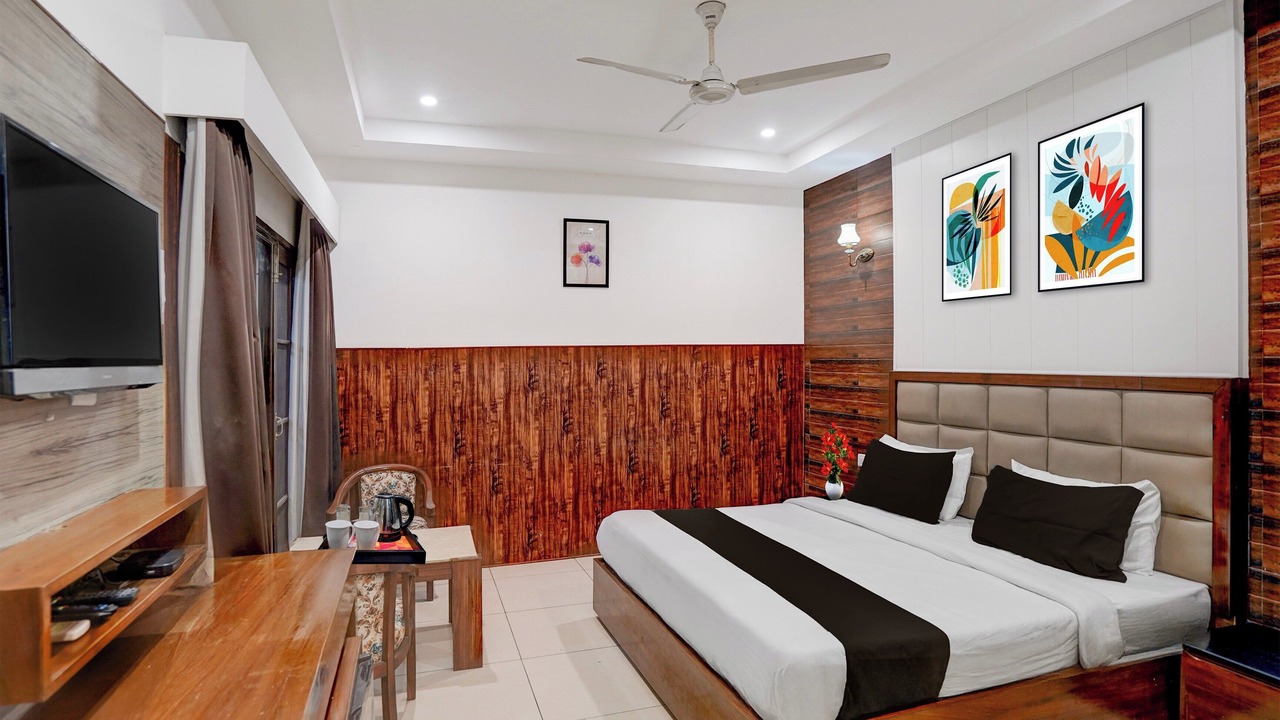 Photo of Bedroom in Zirakpur