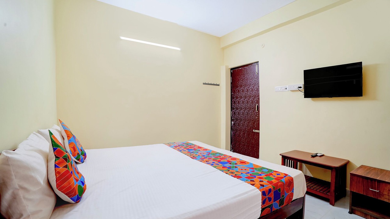 Photo of Bedroom in Kelambakkam