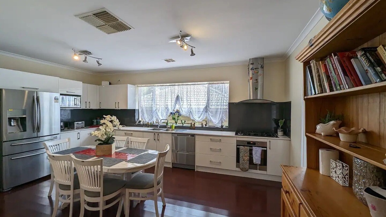 Photo of Kitchen in Magil
