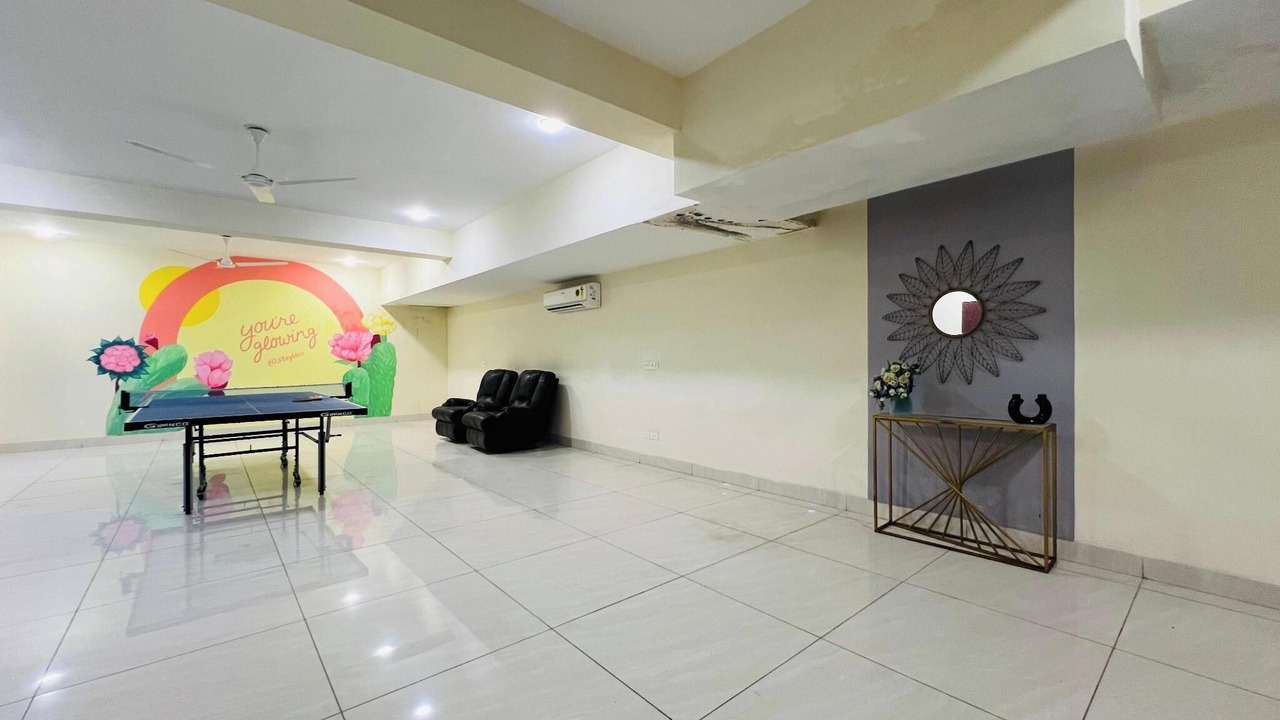 Photo of Bedroom in Sushant Lok