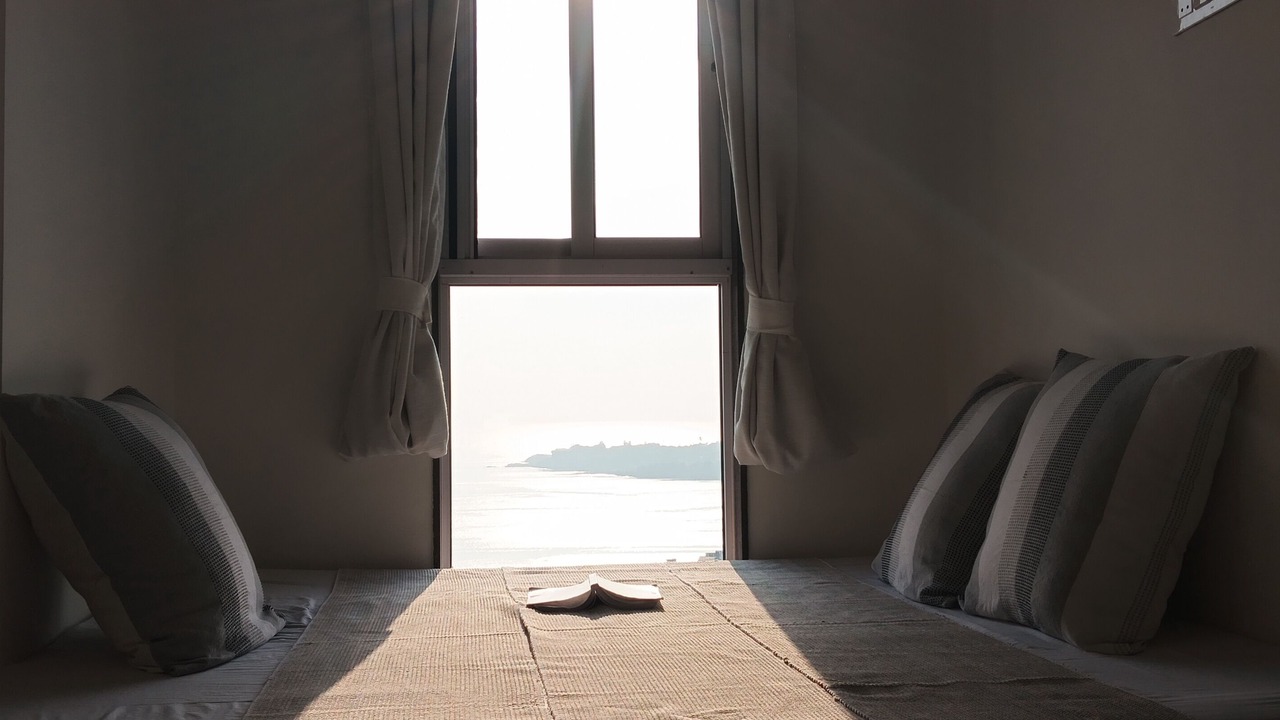 Photo of Bedroom in Versova