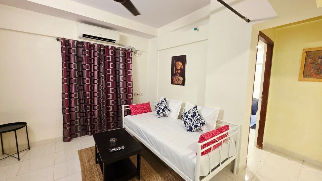 Photo of Bedroom in Dadar East