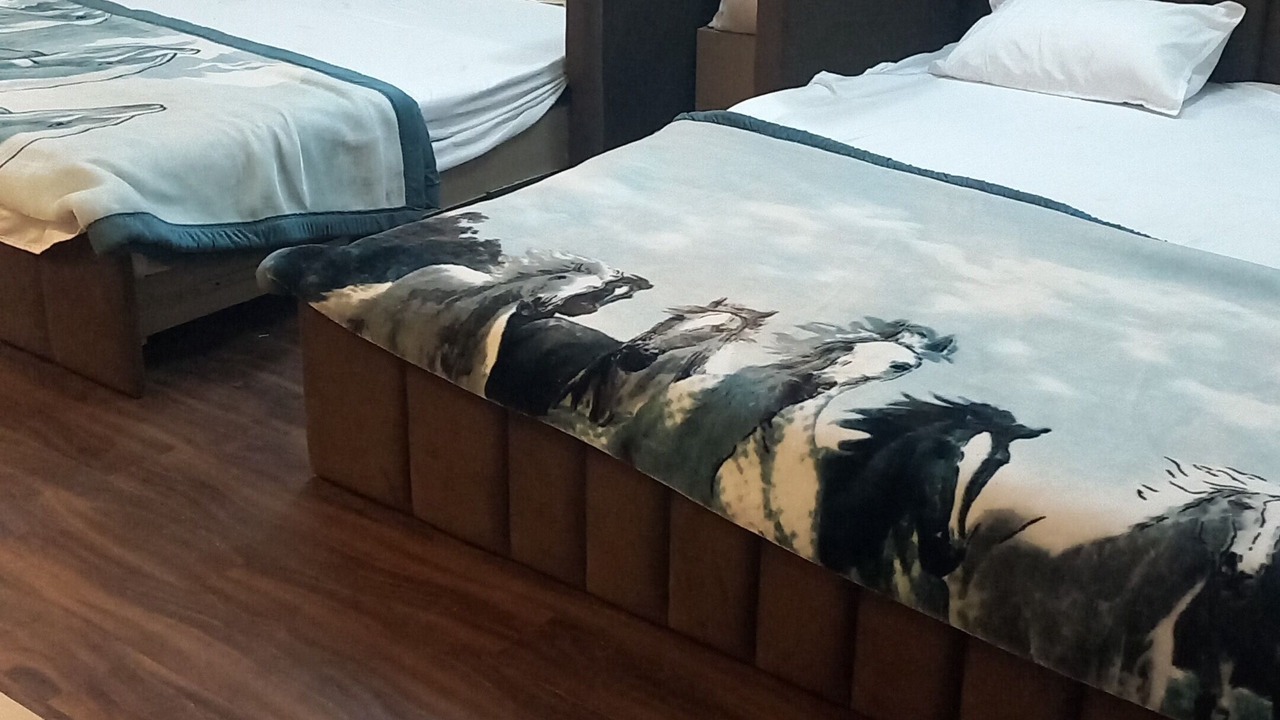 Photo of Bedroom in Mathura