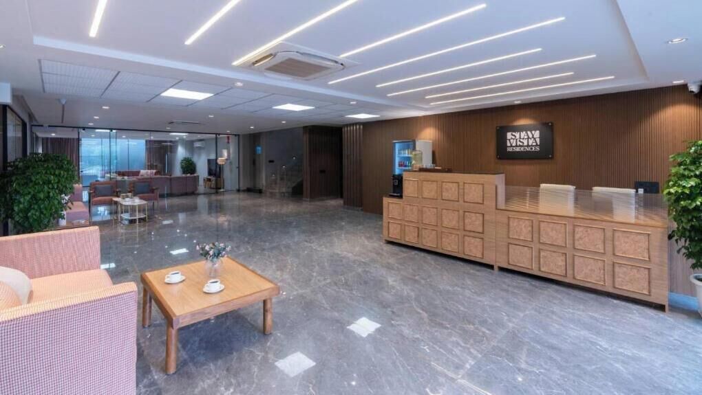 Photo of Others in DLF Phase 3