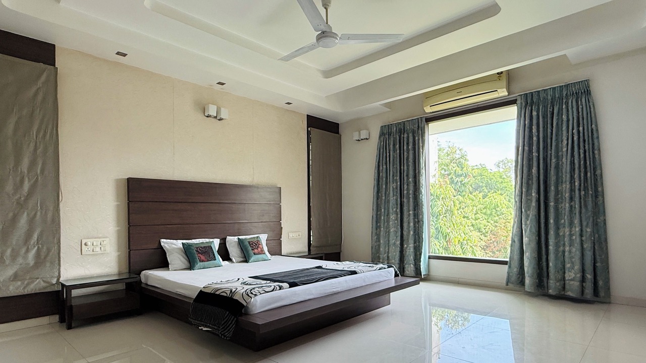 Photo of Bedroom in Vastrapur