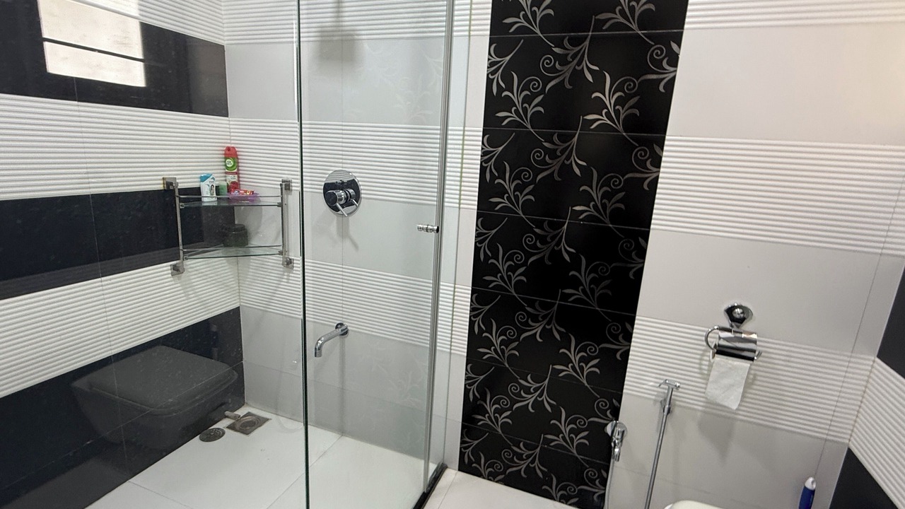 Photo of Bathroom in Vastrapur