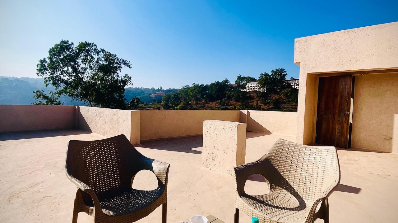 Photo of Patio Balcony in Mahabaleshwar
