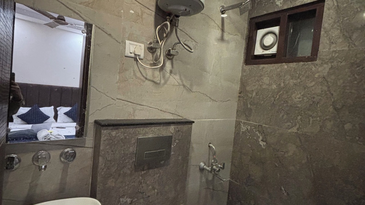Photo of Bathroom in Connaught Place