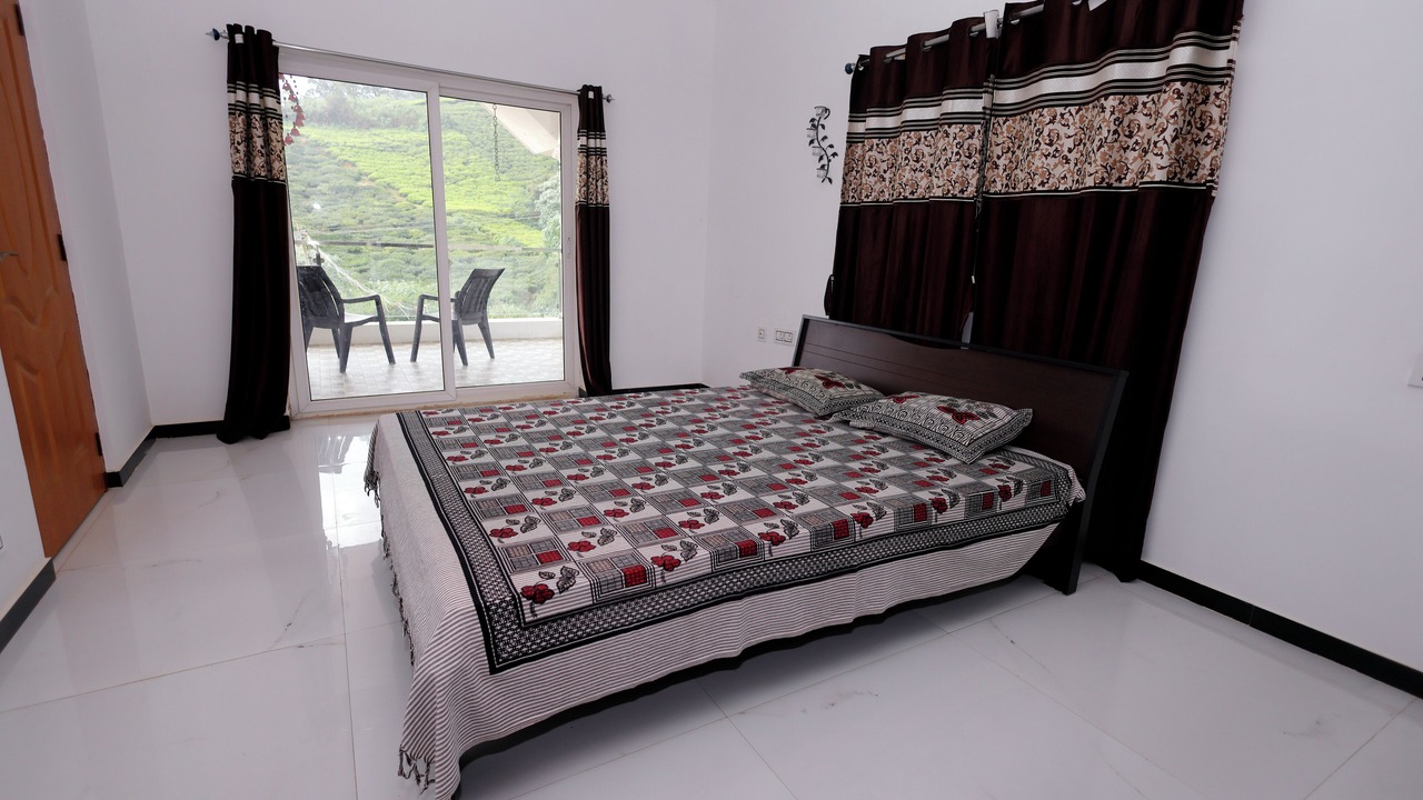 Photo of Bedroom in Ooty