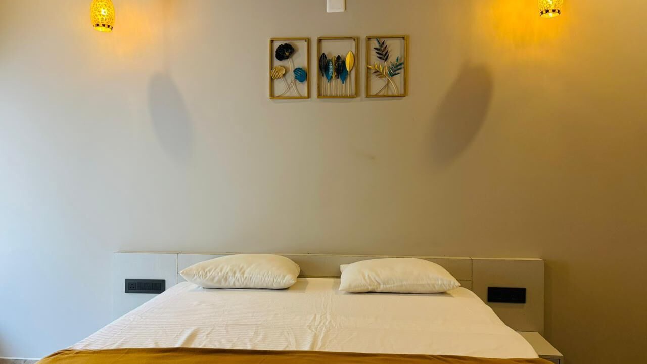 Photo of Bedroom in Pinangode