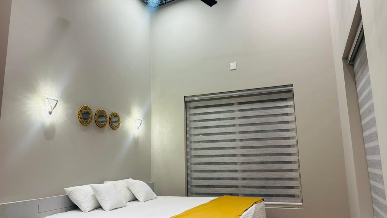 Photo of Bedroom in Pinangode