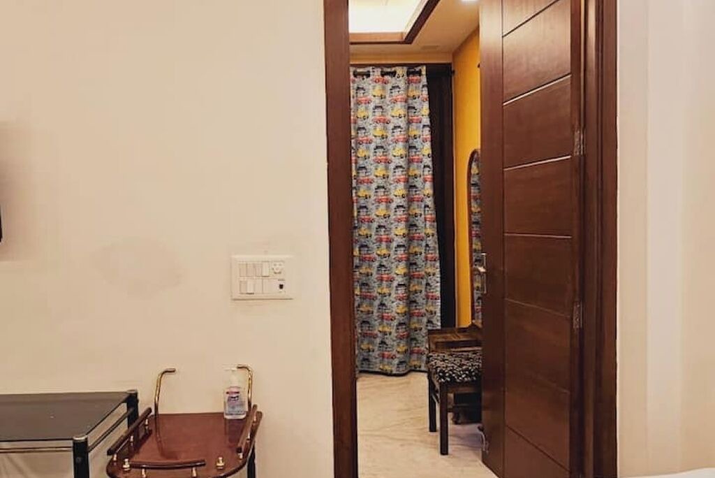 Photo of Bedroom in Lajpat Nagar