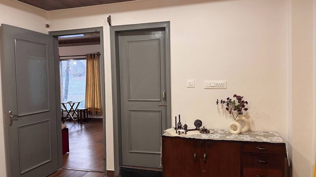 Photo of Bedroom in Kumarhatti