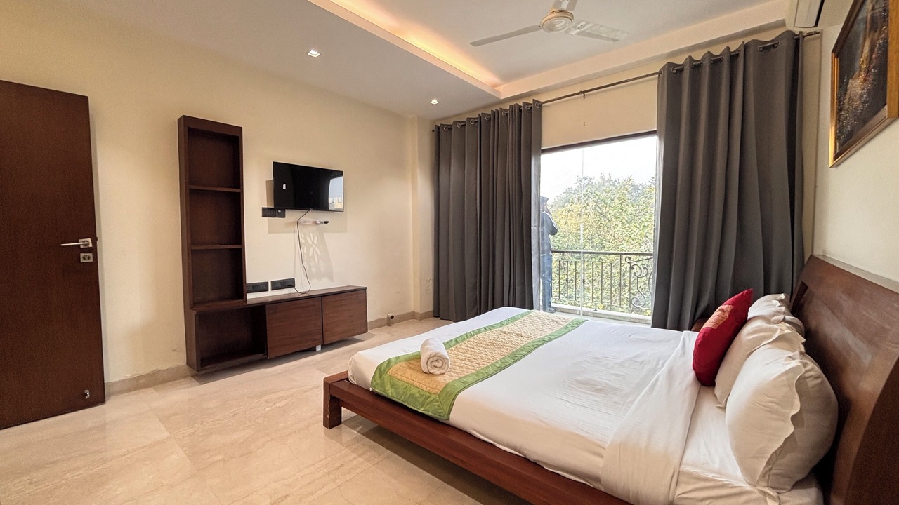 Photo of Bedroom in Saket