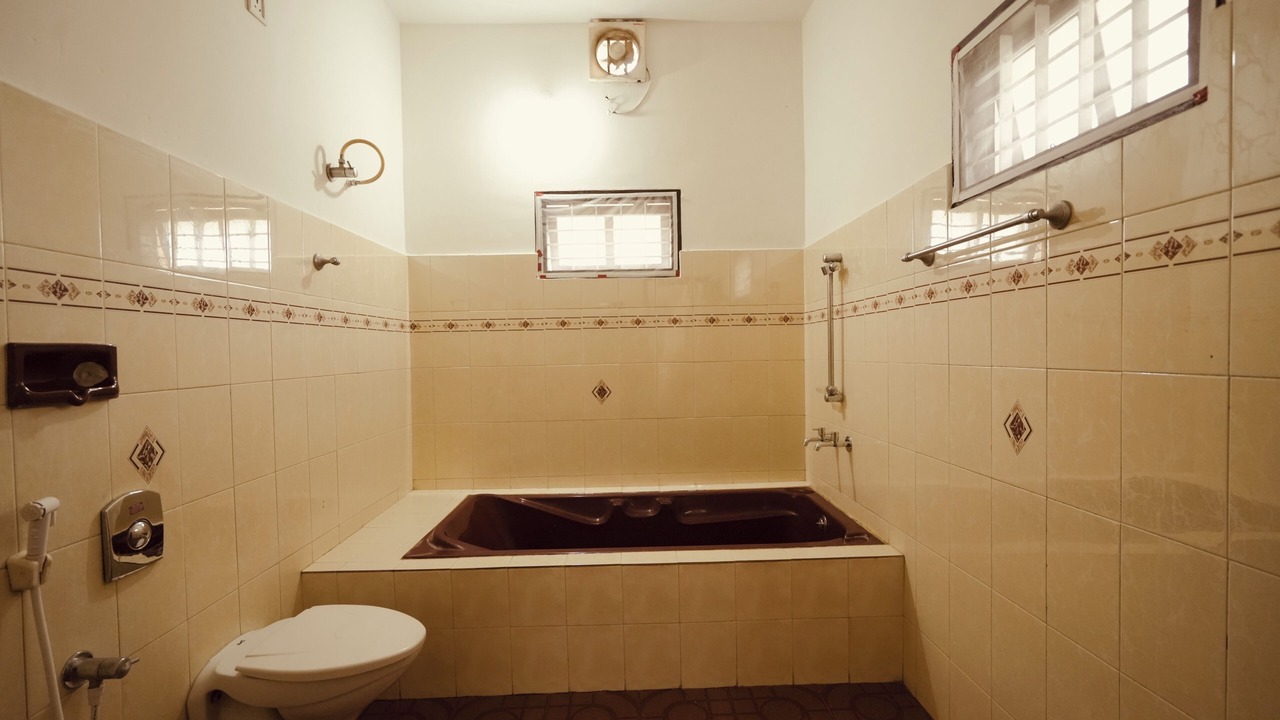 Photo of Bathroom in Alappuzha