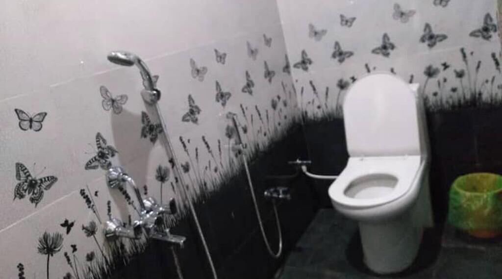 Photo of Bathroom in Ooty