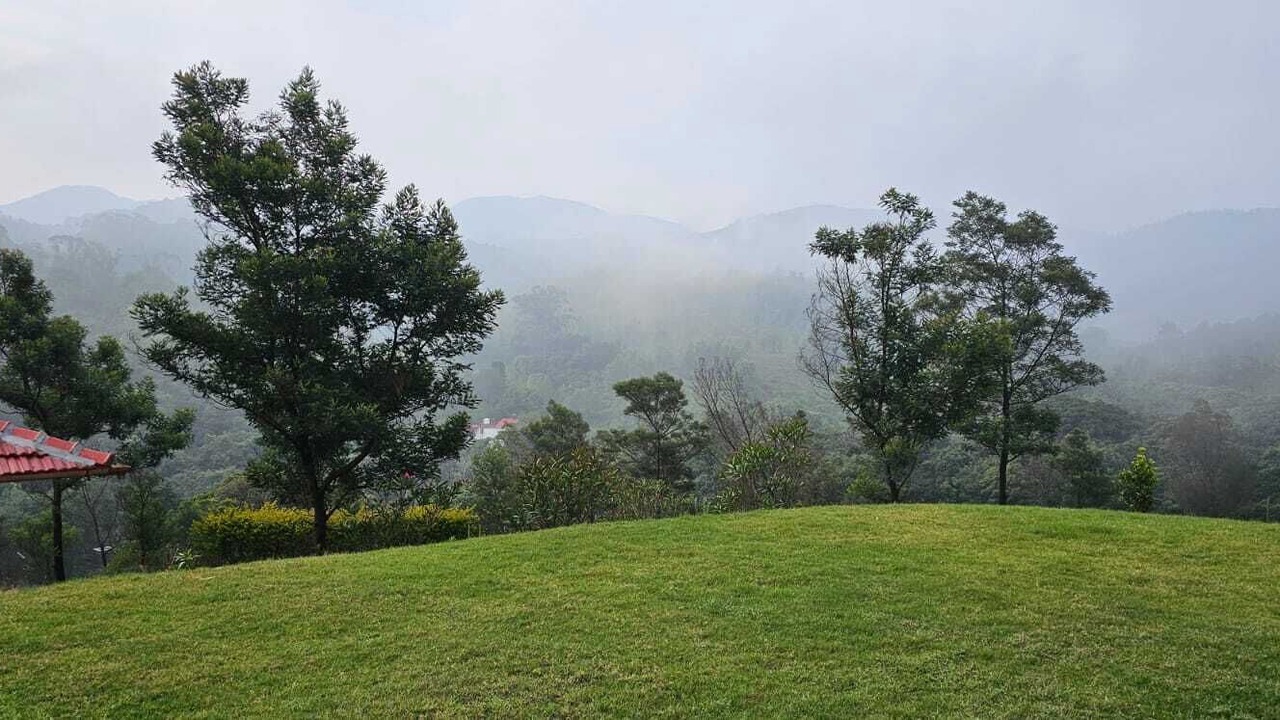 Photo of Outdoor in Naduvattam