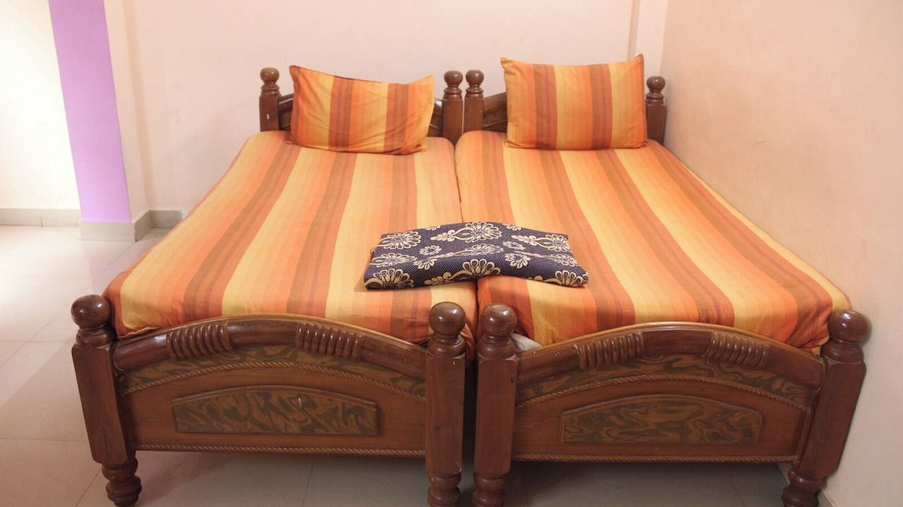 Photo of Bedroom in Katpadi