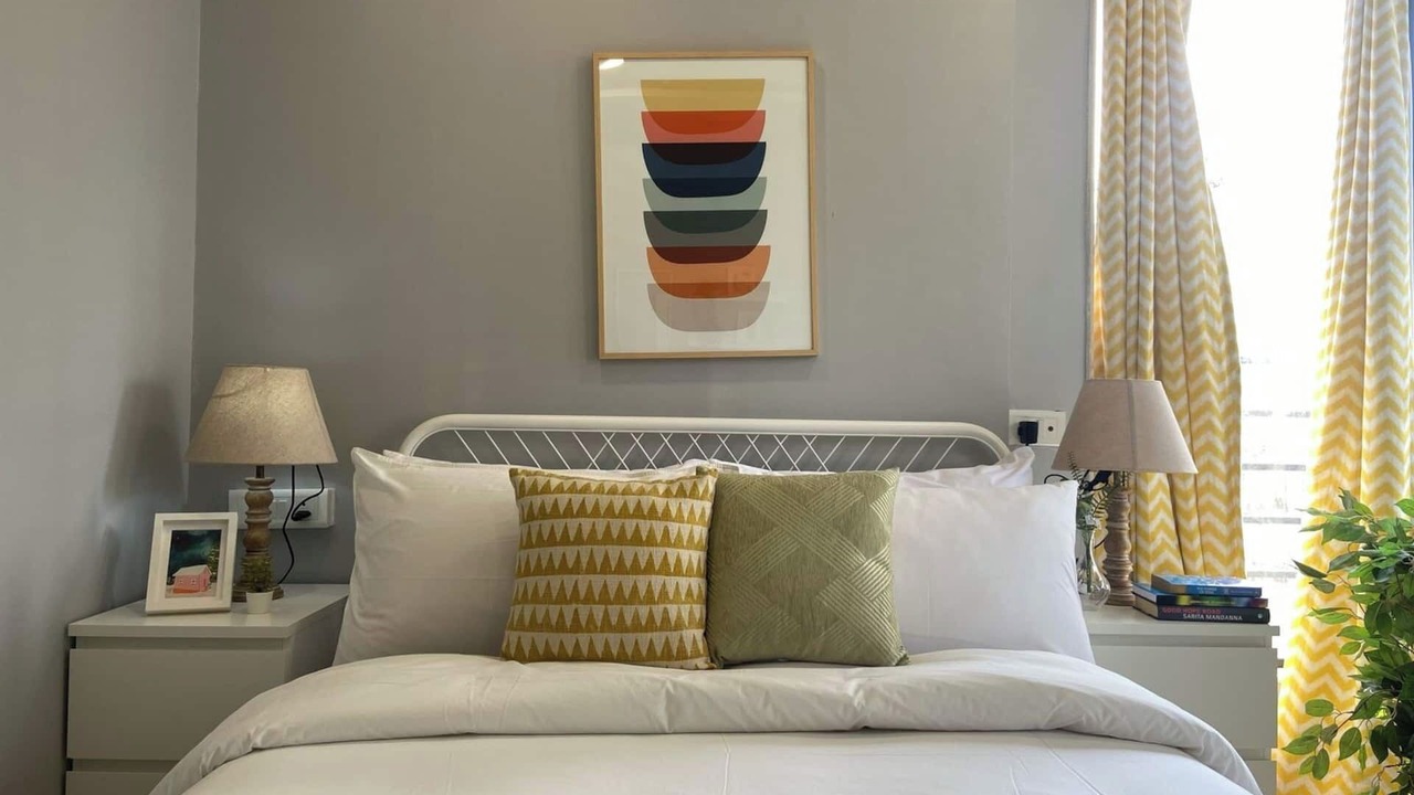 Photo of Bedroom in Pali Hill