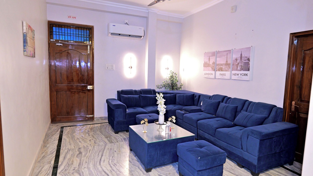 Photo of Livingroom in Varanasi