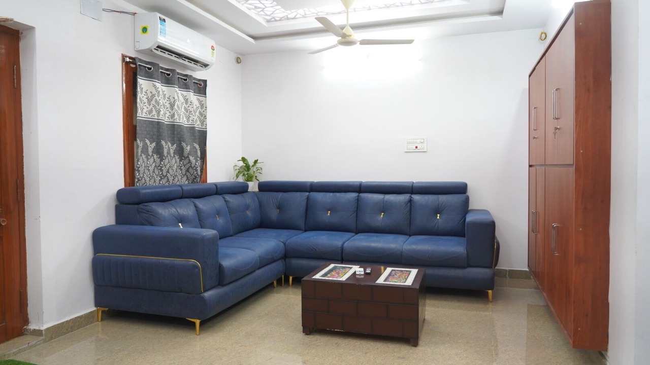 Photo of Livingroom in Palakollu