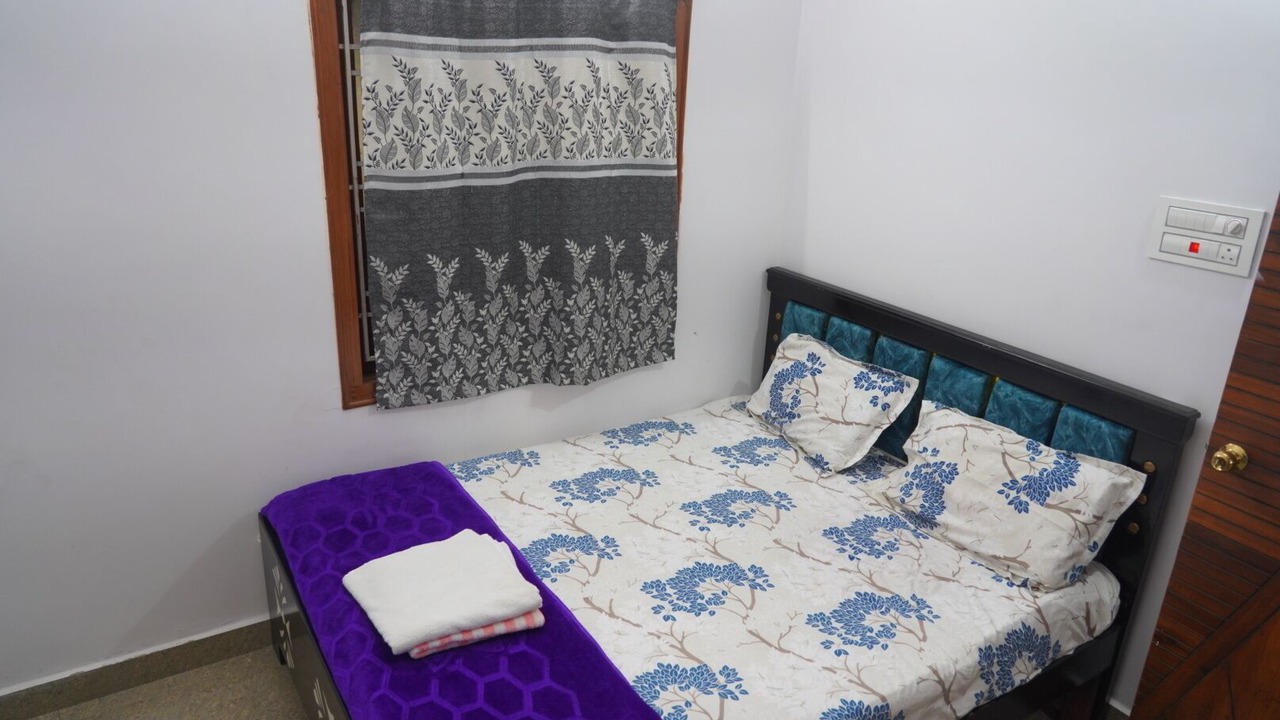 Photo of Bedroom in Palakollu