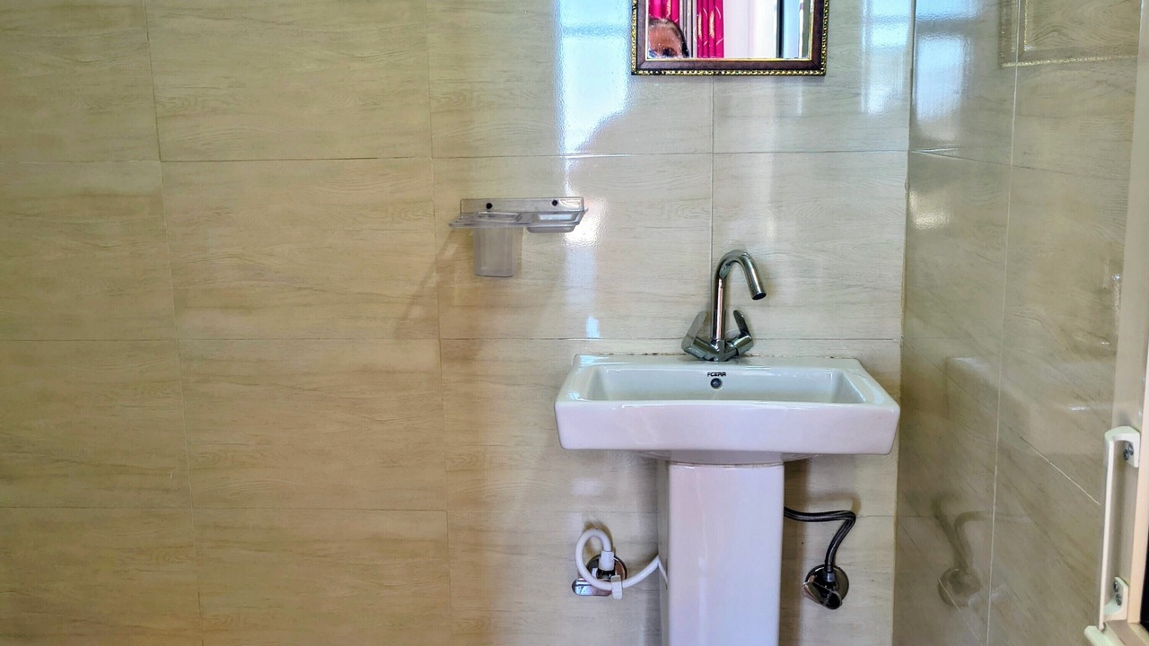 Photo of Bathroom in McLeod Ganj