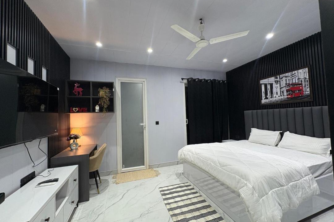 Photo of Bedroom in Sector 39