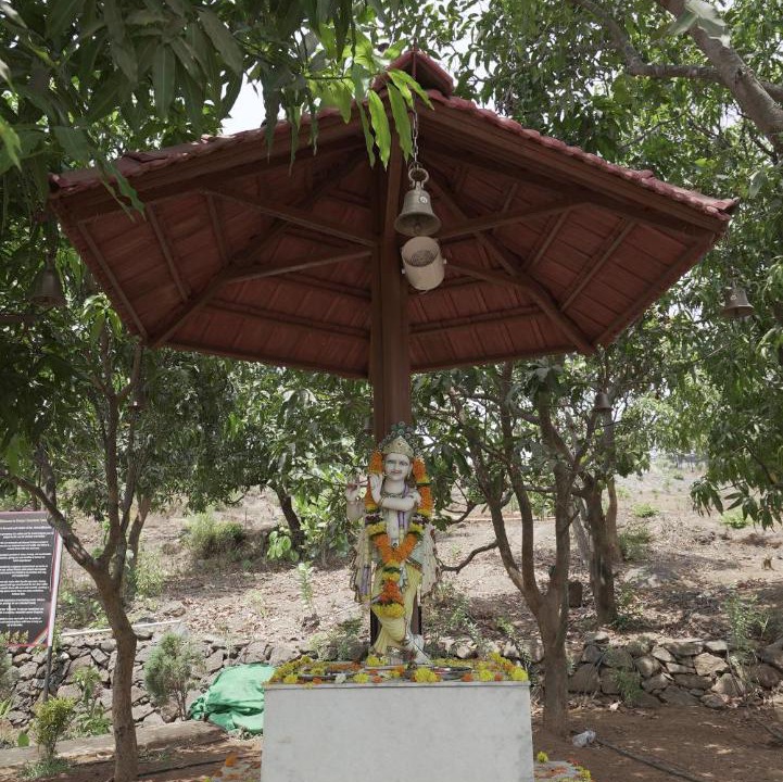 Photo of Others in Pali