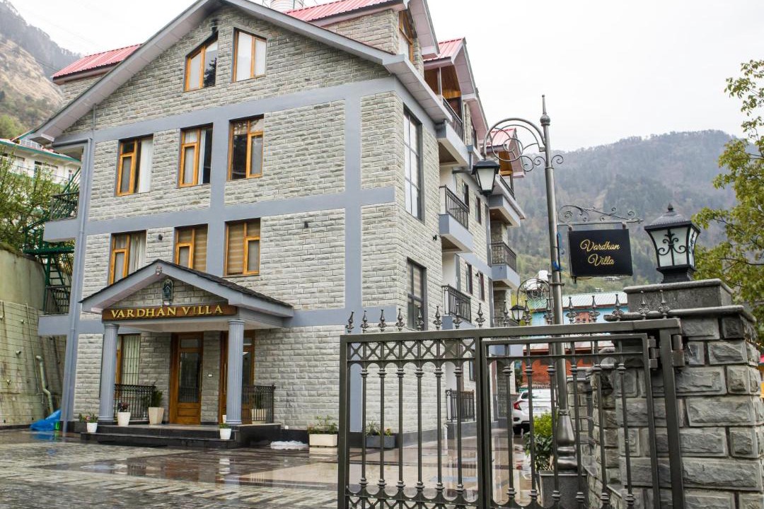 Photo of Others in Sarahan