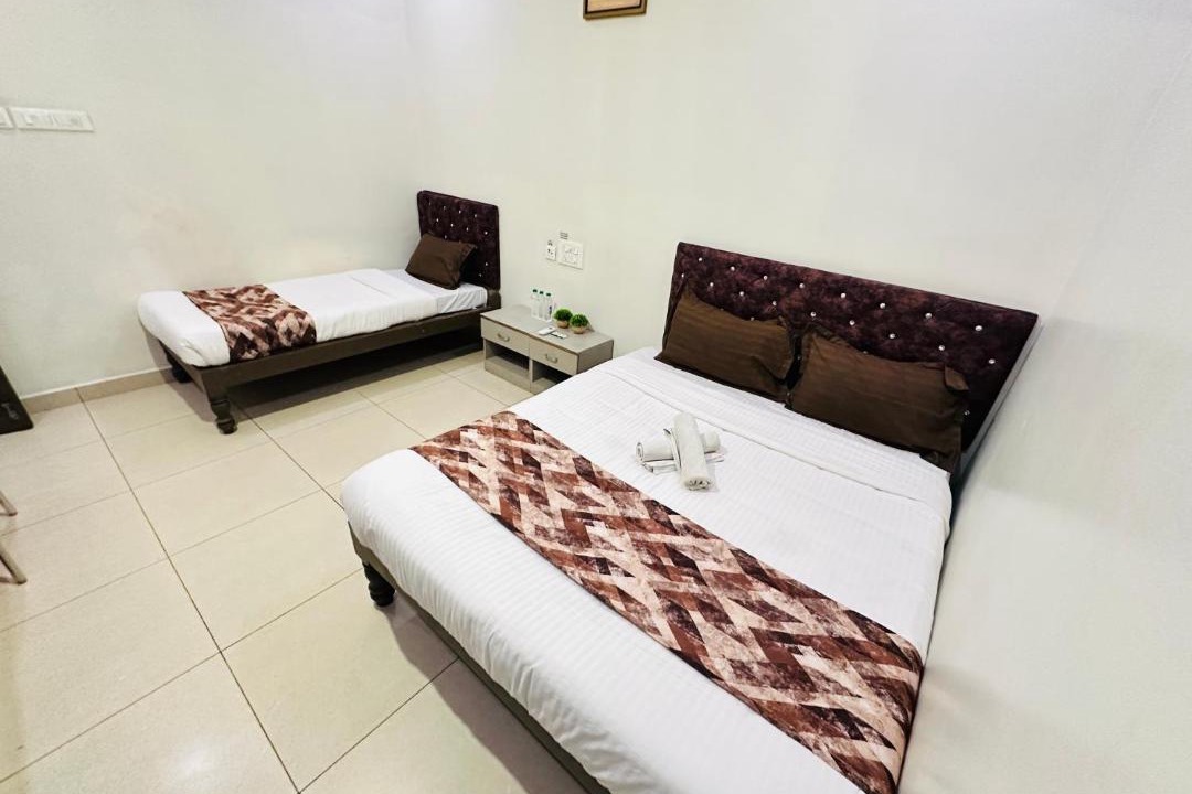 Photo of Bedroom in Triplicane