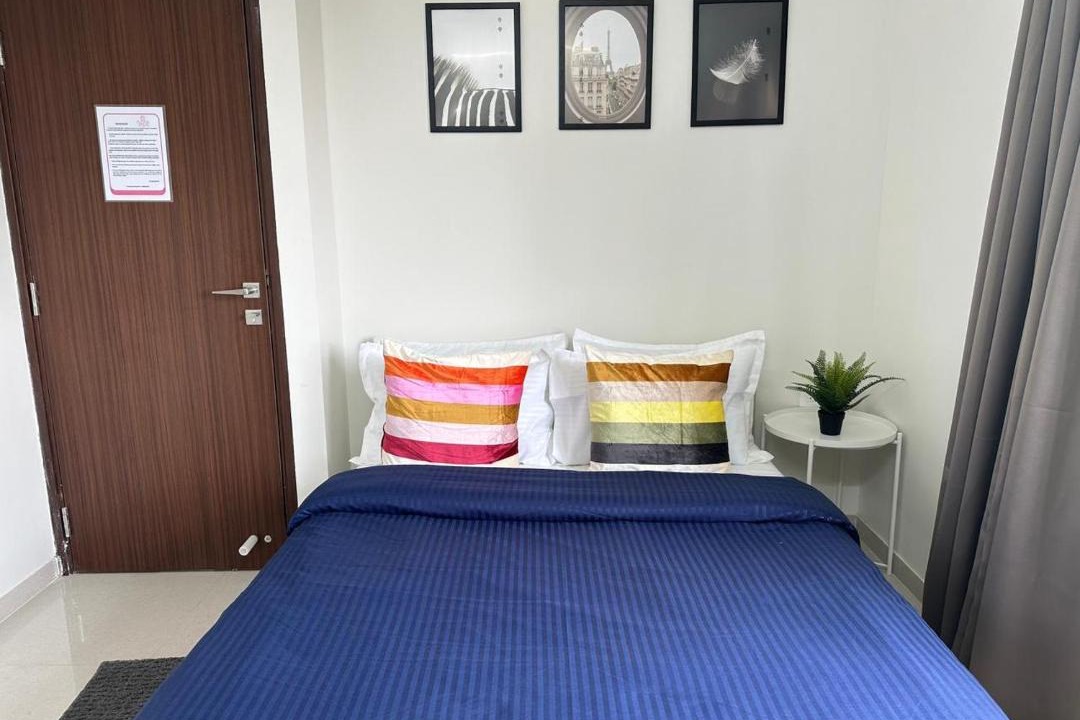 Photo of Bedroom in Malad East