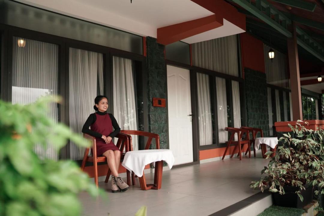 Photo of Others in Naduvattam