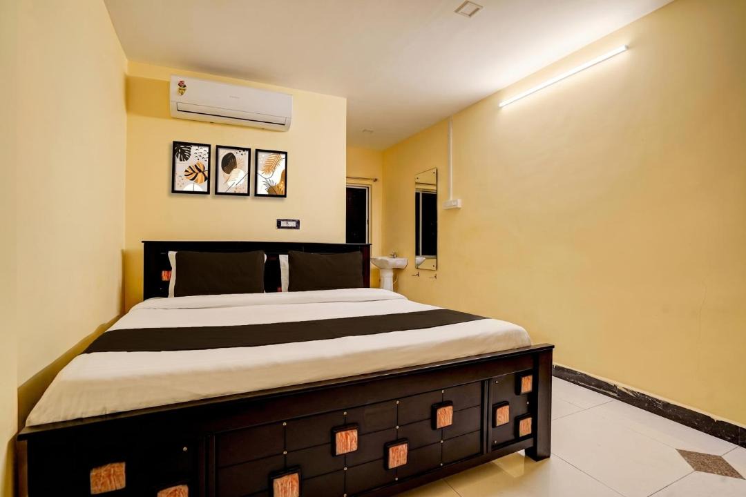 Photo of Bedroom in Annavaram