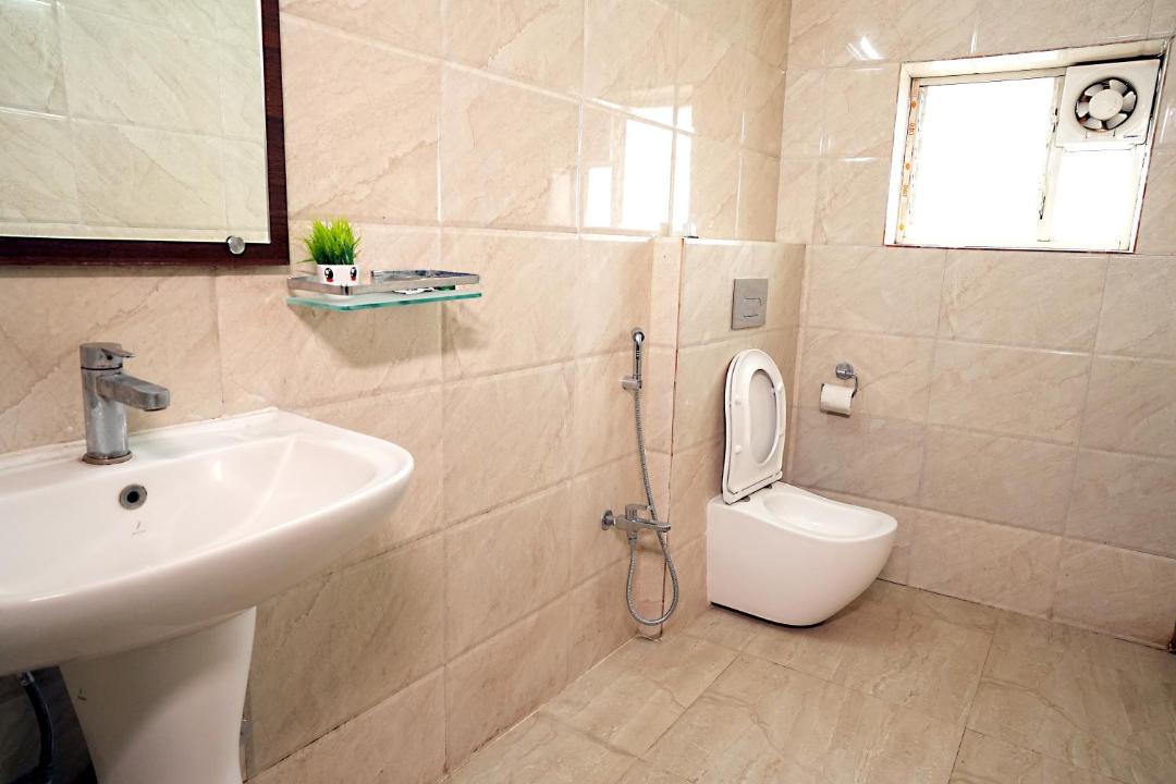 Photo of Bathroom in Dharmatala