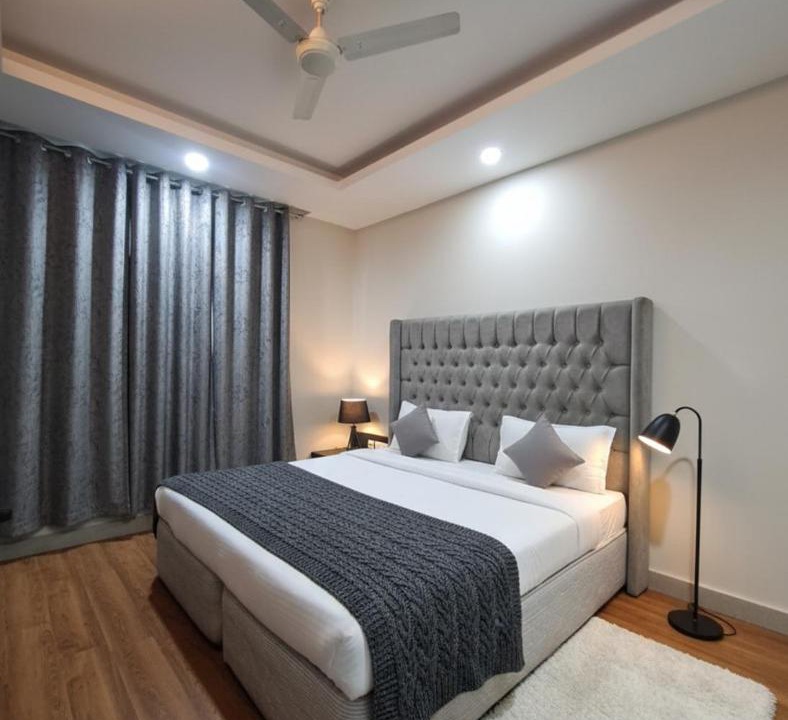 Photo of Bedroom in DLF Phase 3