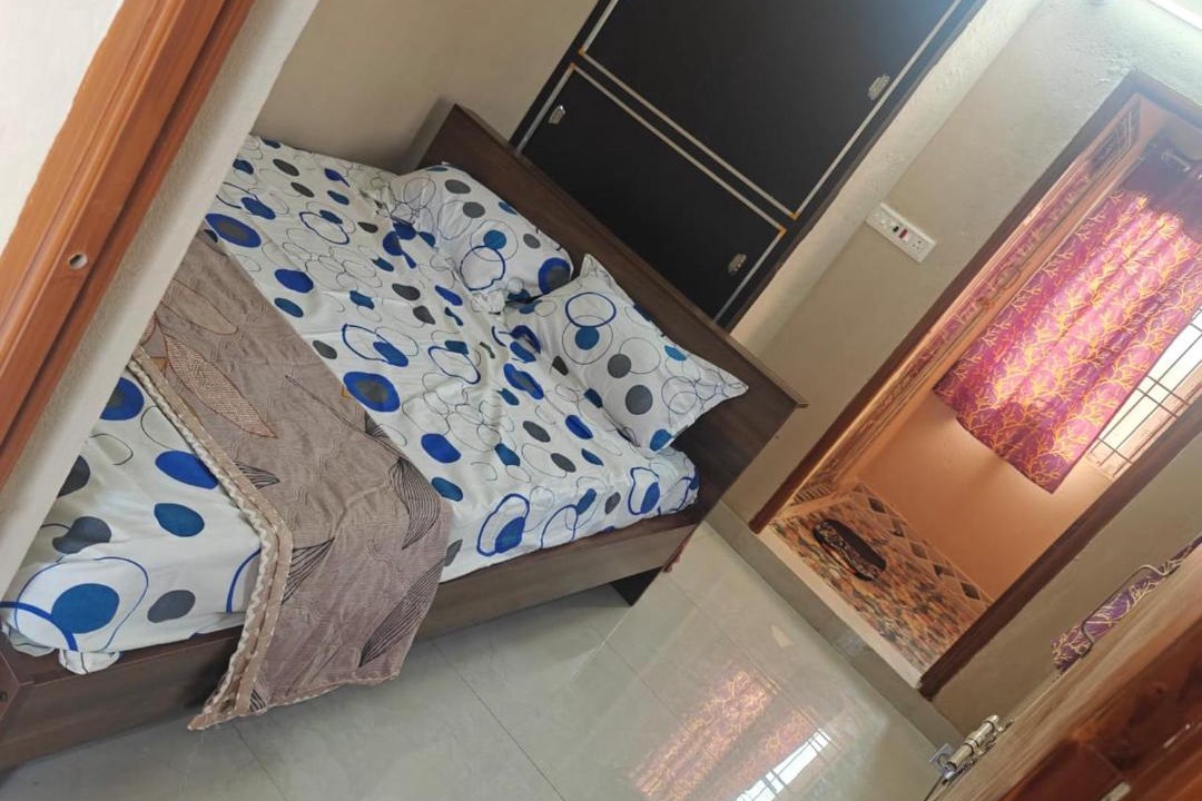 Photo of Bedroom in Srikalahasti