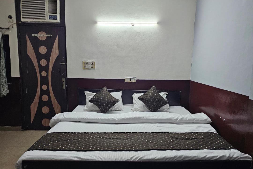 Photo of Bedroom in Nizamuddin East
