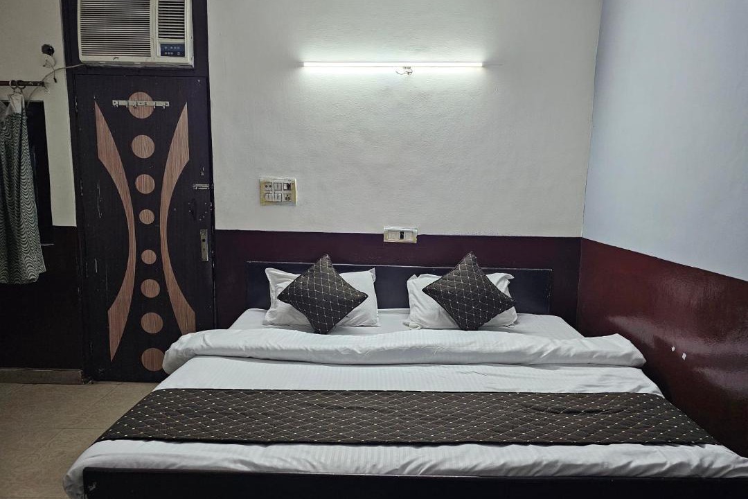 Photo of Bedroom in Nizamuddin East