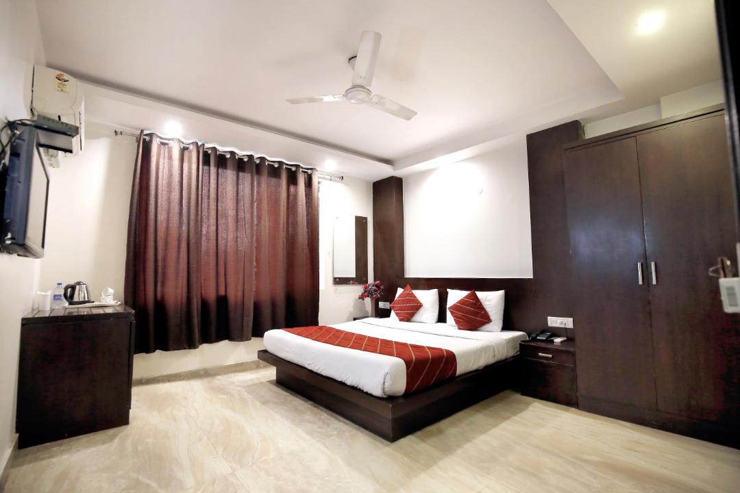 Photo of Bedroom in Karol Bagh